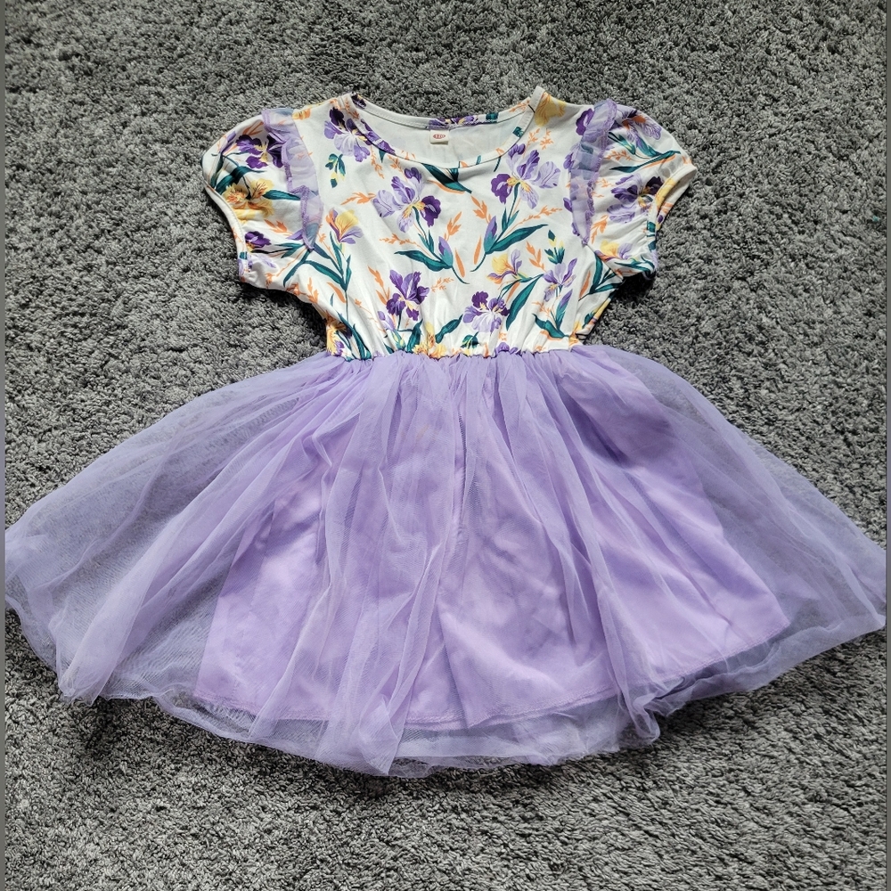 Floral and Lavender Tulle Dress Size 120 = 6 - 7 Tutu